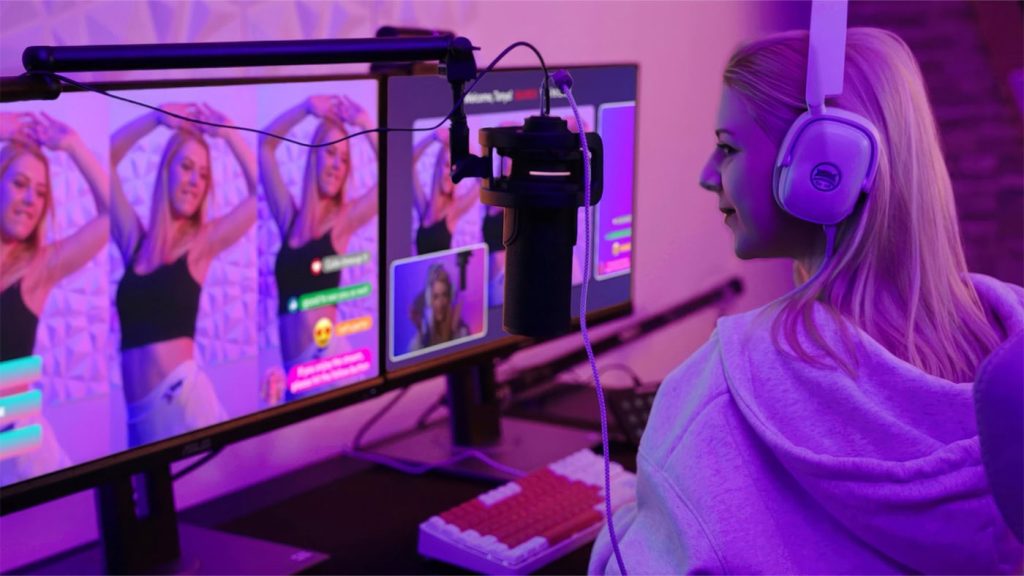 MIC PRO - Simplify | Amplify